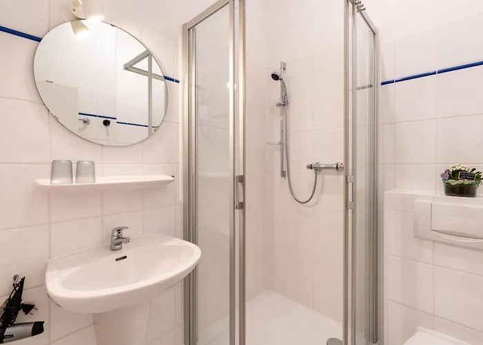 Schloss Hohenzollern - 15 *